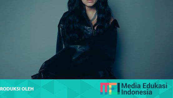 Lirik Lagu Pray - Jessi Murph - Media Edukasi Indonesia