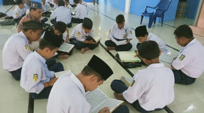 Bersekolah (Nuzul Ramadani - MEI)