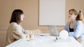 Img: pexels-artem-podrez