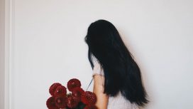 Img: pexels-kristina-paukshtite