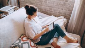 img: pexels/Helena Lopes