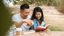 img: pexels/RODNAE Productions