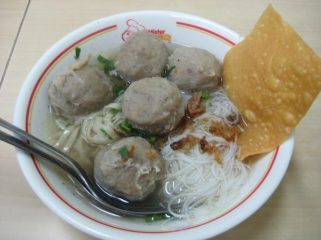 Ilustrasi Hidangan Bakso (img: id.m.wikipedia.org)