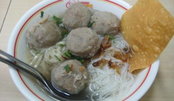 Ilustrasi Hidangan Bakso (img: id.m.wikipedia.org)