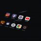 Ini bedanya social media