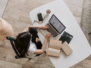 Ilustrasi Keterampilan Mahasiswa (img: pexels.com by vlada karpovich)