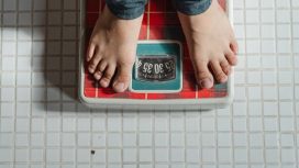 Ilustrasi Berat Badan (img: pexels.com by ketut subiyanto)