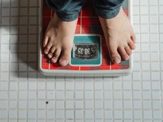 Ilustrasi Berat Badan (img: pexels.com by ketut subiyanto)