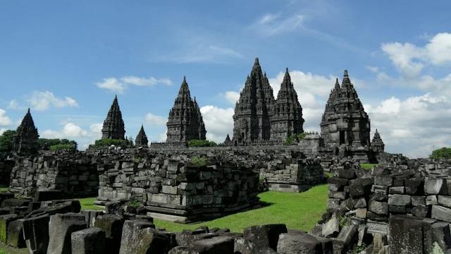 Ilustrasi Wisata Borobudur (img: pexels.com by pixabay)