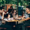 Ilsutrasi Membangun Koneksi (img: pexels.com by helena lopes)