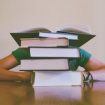 Ilustrasi Buku Pelajaran (img: pexels.com by pixabay)