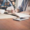 Iluatrasi Membuat Evaluasi (img: pexels.com by tirachard)