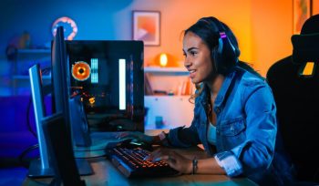Ilustrasi Game Developer (img: forbes)