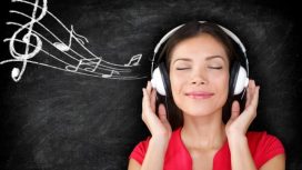 Ilustrasi Mendengarkan Lagu (img: rencanamu.id)