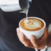 Ilustrasi Meminum Kopi (img: pexels.com by chevanon photography)