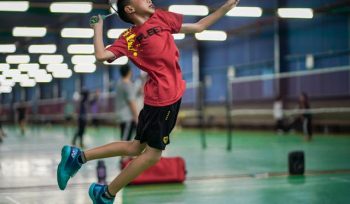 Ilustrasi  Badminton (img: pexels.com by gordon ky)