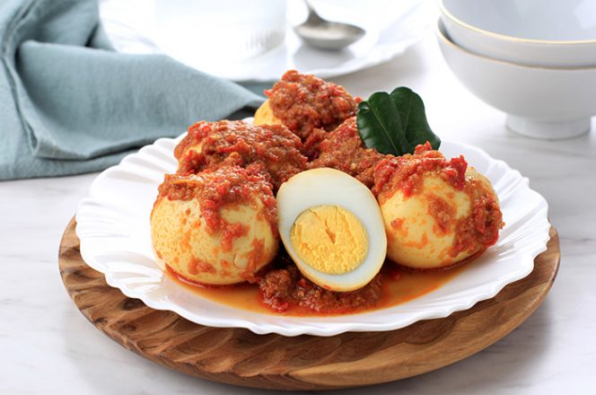 
Resep Telur Balado Pedas yang Bikin Nambah Nasi