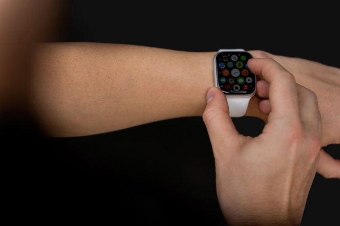 
Rekomendasi Smartwatch Terbaik untuk Aktivitas Harian