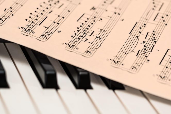 
Daftar Lagu Galau yang Bikin Baper Seketika