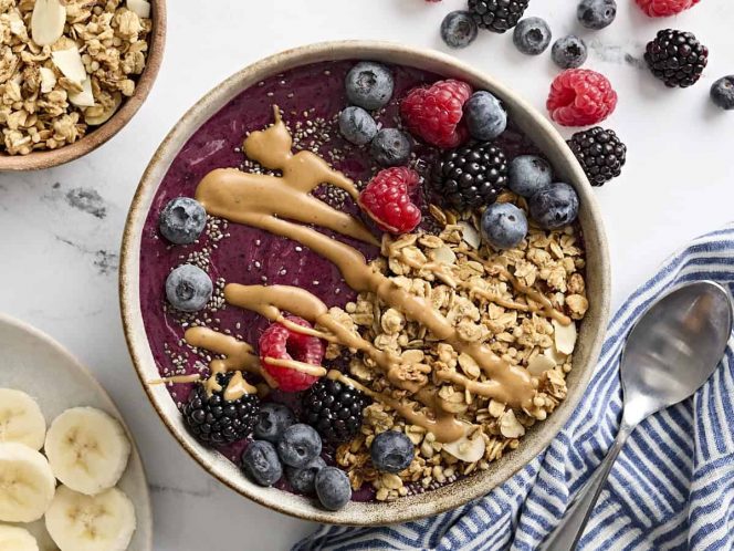 
Cara Membuat Smoothie Bowl Sehat untuk Pagi Hari