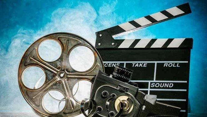 
Perbedaan Film Remake dan Reboot yang Sering Membingungkan