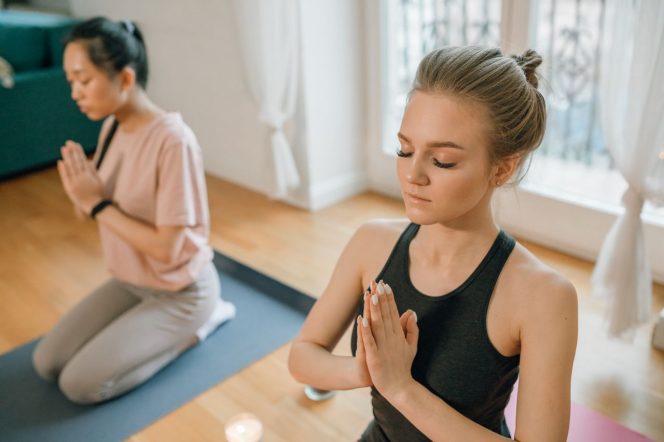 
Manfaat Meditasi untuk Menenangkan Pikiran