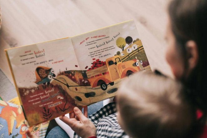 
Buku Anak Bergambar untuk Belajar Emosi Sehari Hari