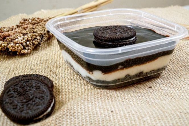 
Resep Dessert Box Enak dan Praktis dengan Bahan yang Mudah Dicari